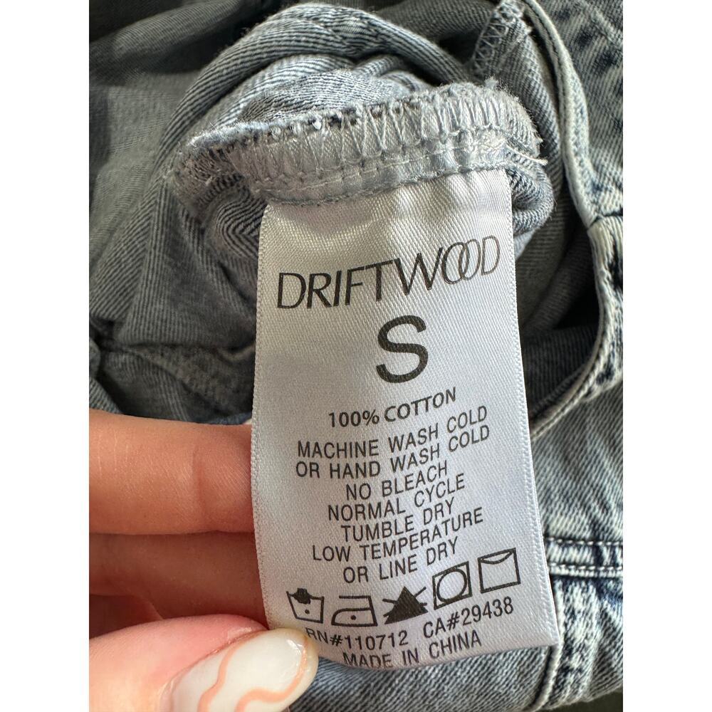 Driftwood Quilted Romper Belted Waist Denim Acid Wash Size Small NEW - Picture 9 of 11